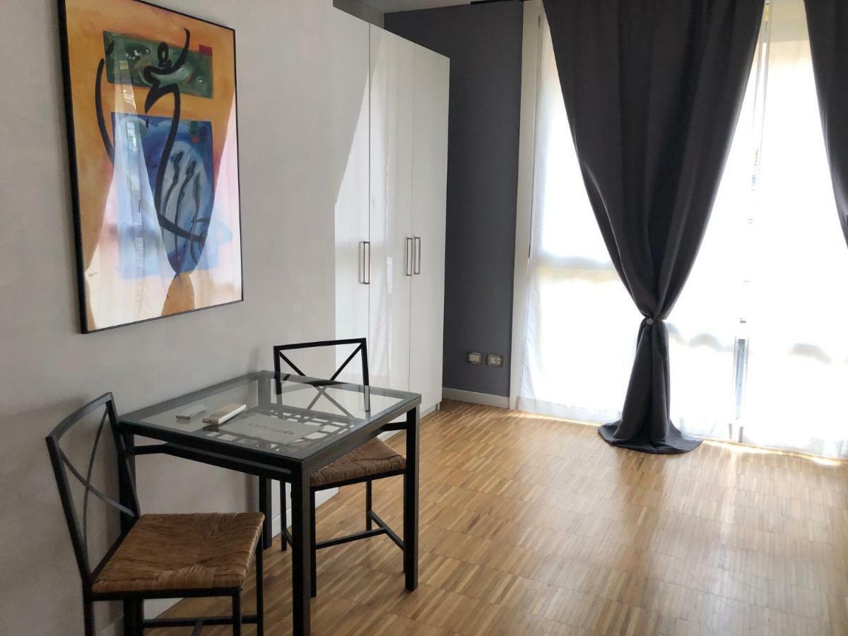 Isola Apartments — Photos 3