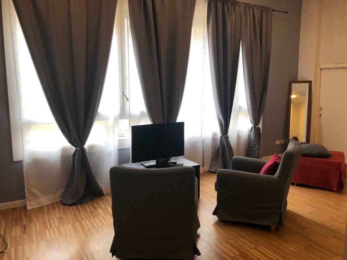 Isola Apartments — Photos 2